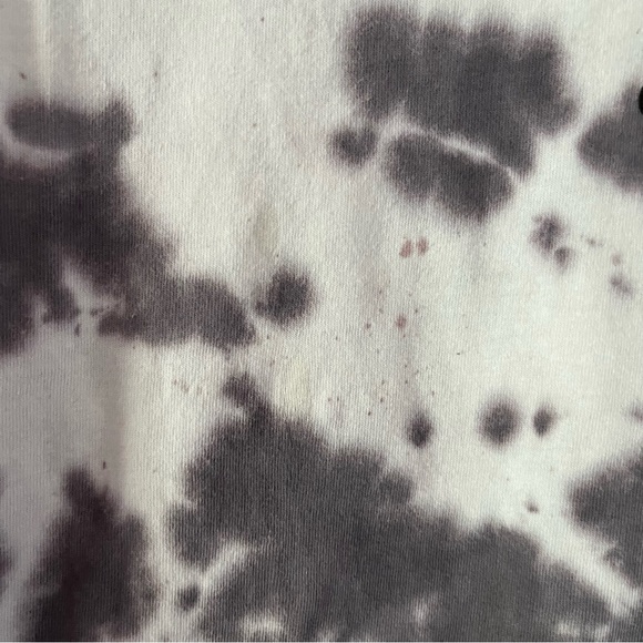 Gray & White Tie Dye ‘Badass Motha’ Long Sleeve Tee by Her Little Wolves, Small - Picture 2 of 5